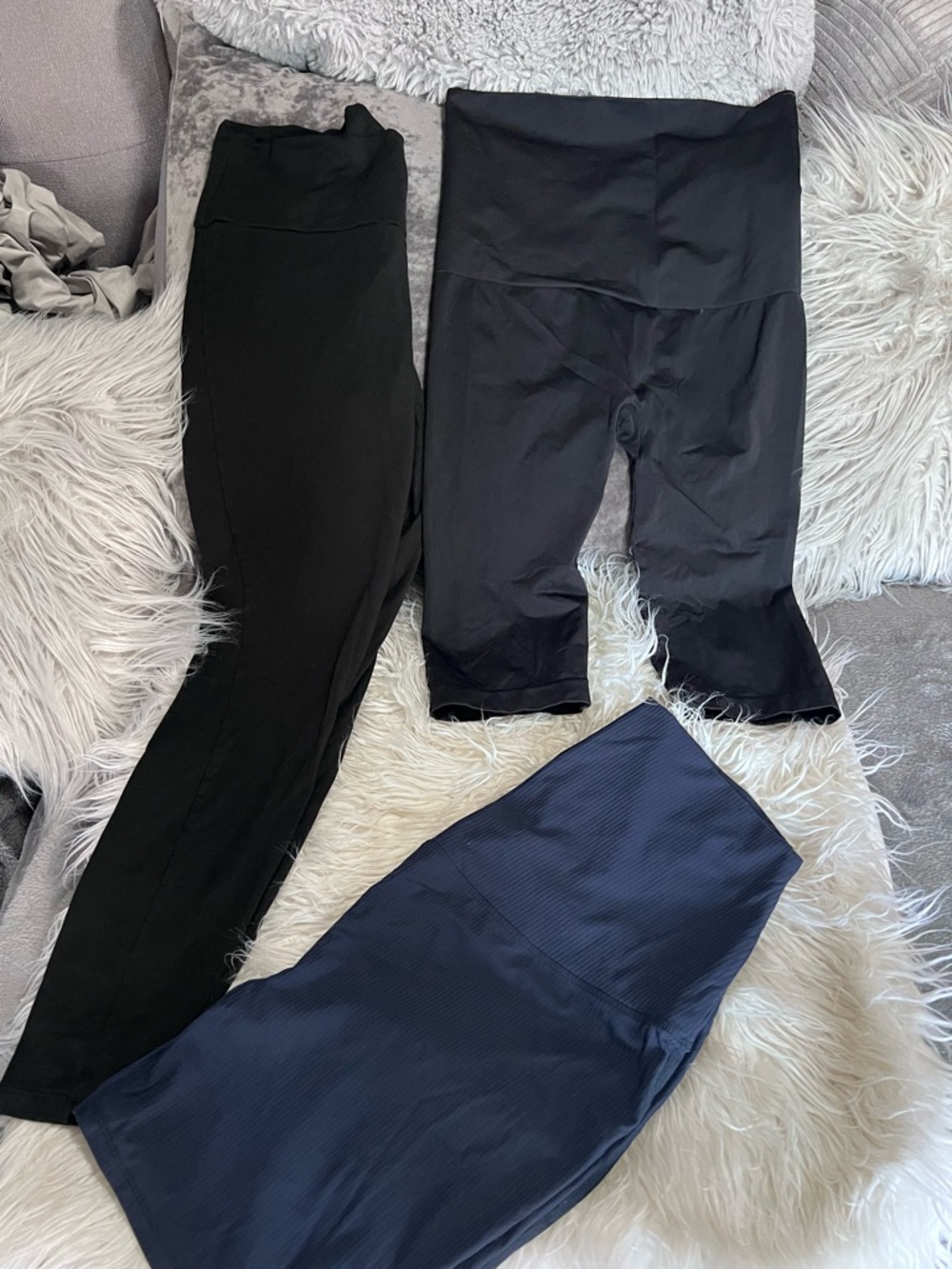 Motherhood Maternity 3 pc Bundle $28 Blue bike shorts•BLK shapewear & leggings